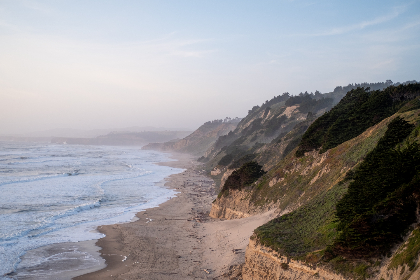 把葡萄一颗一颗推入她的 把葡萄一颗一颗推入她的